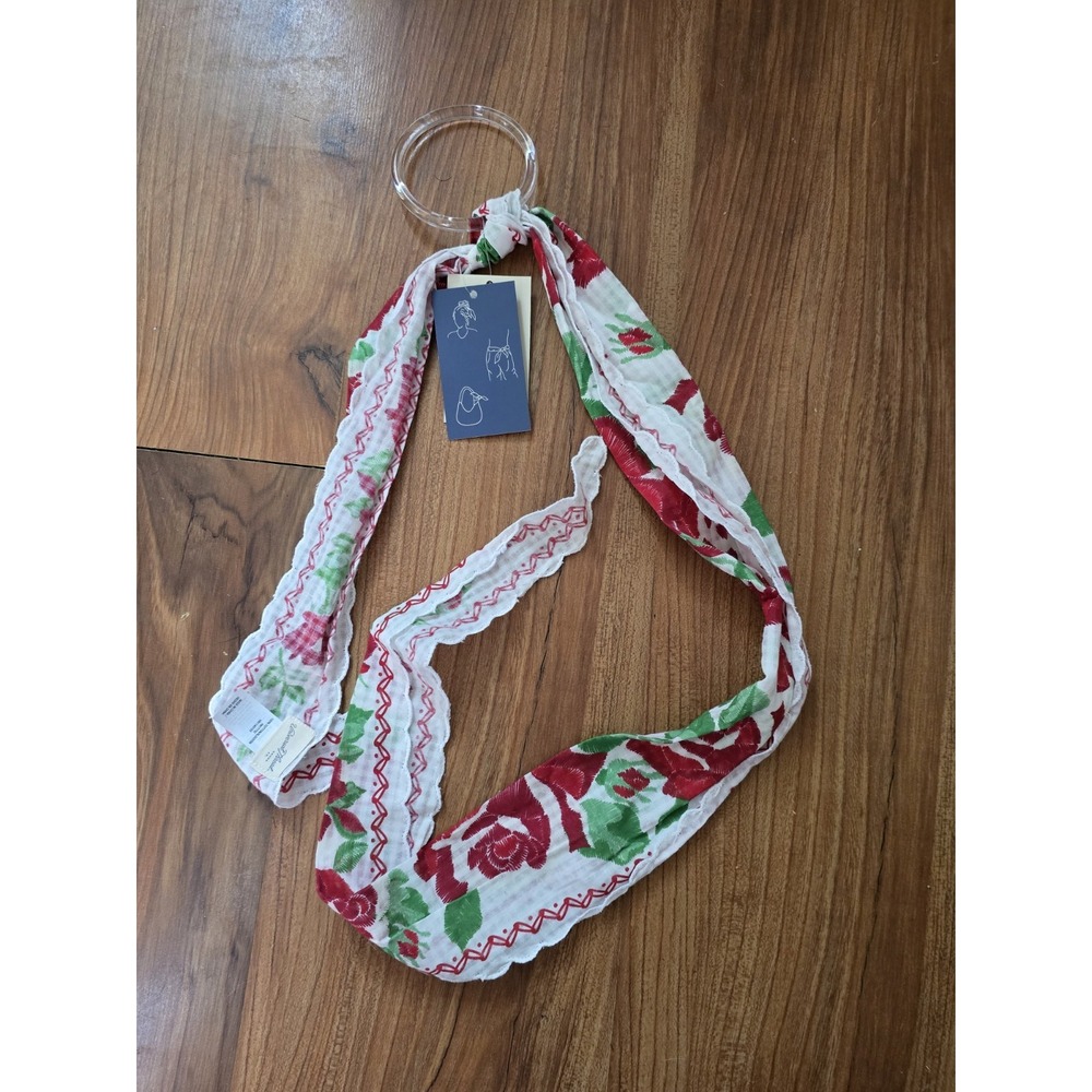Universal Threads 3-in-1 versatile accessory scarf belt bag scarf floral red S29